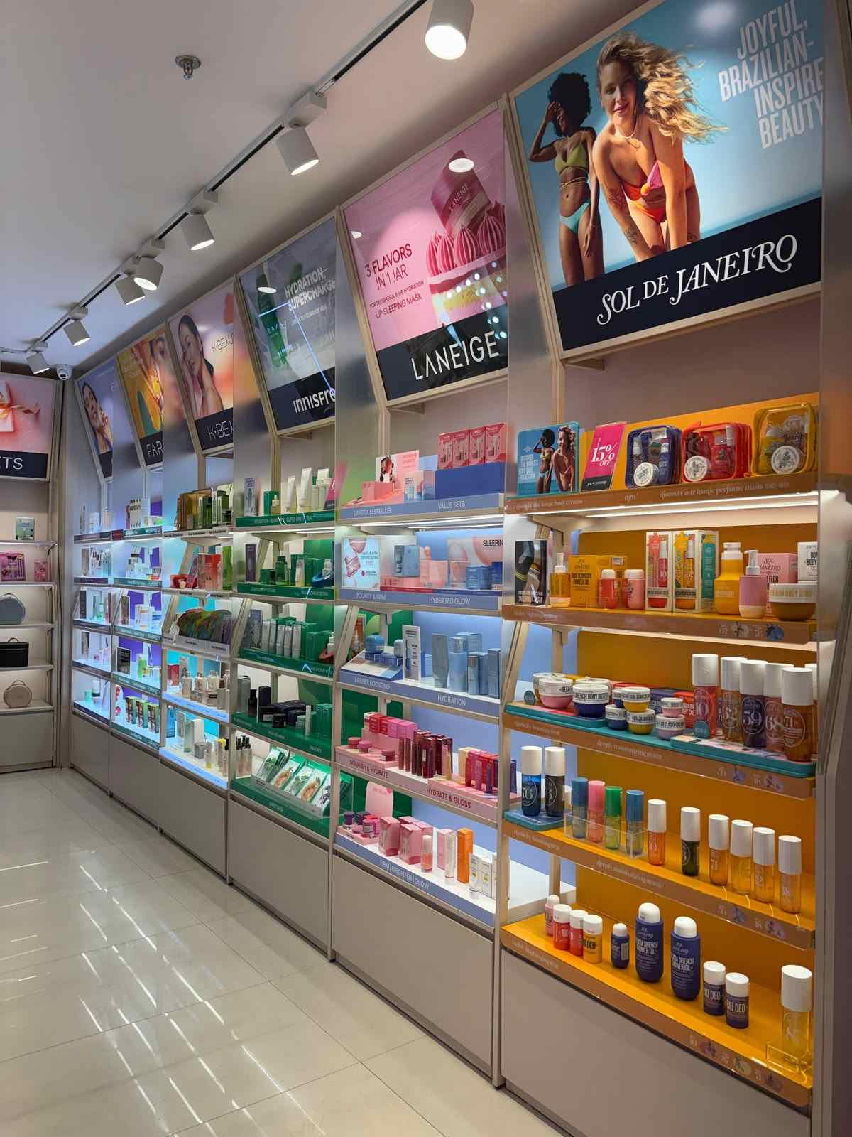 Pharmacy aisle 4